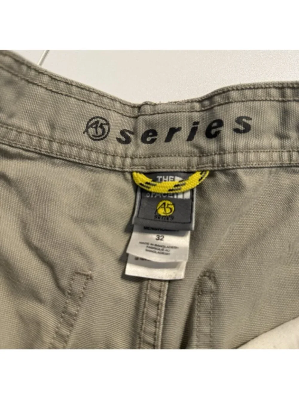 The North Face A5 Series Cargo Shorts Mens 32 Beige